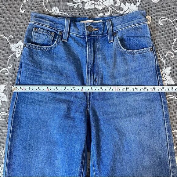 Levi’s Blue High Waisted Straight Distressed Jeans Sz 25 - Picture 12 of 16